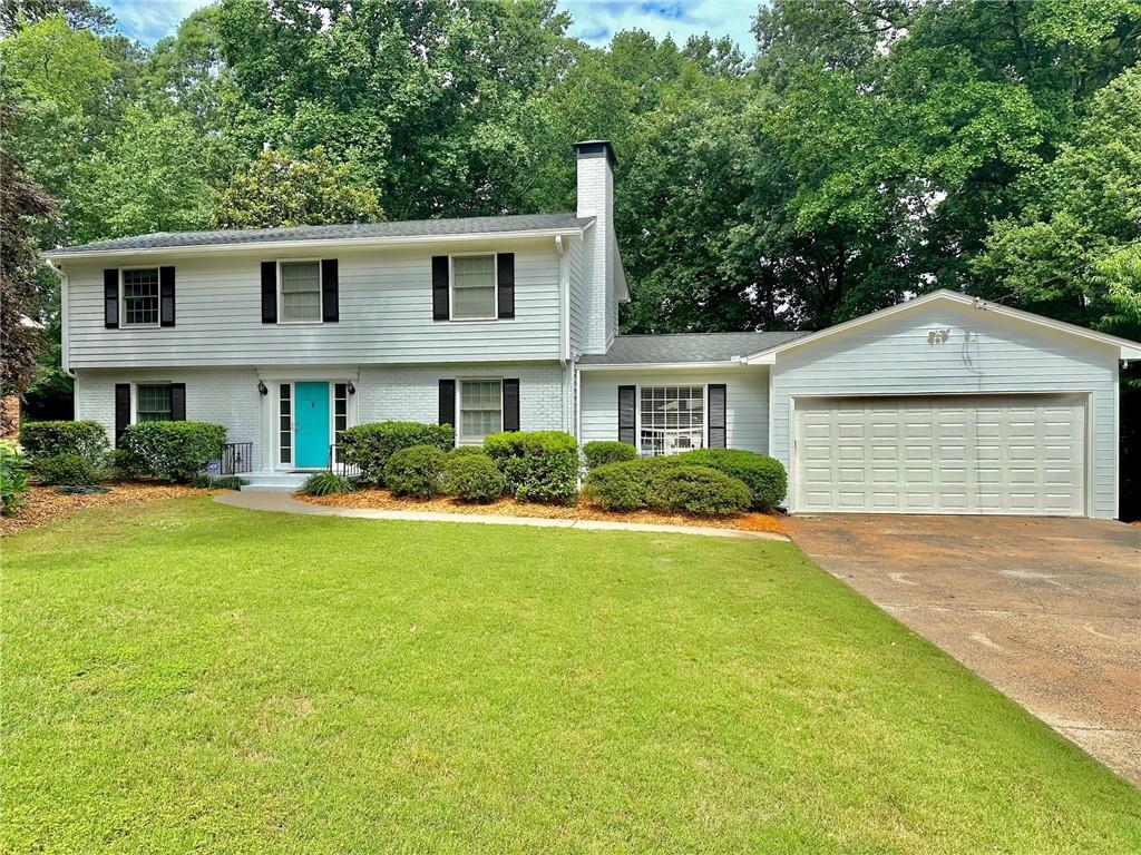 6542 Cherry Tree Ln., Atlanta, GA 30328
