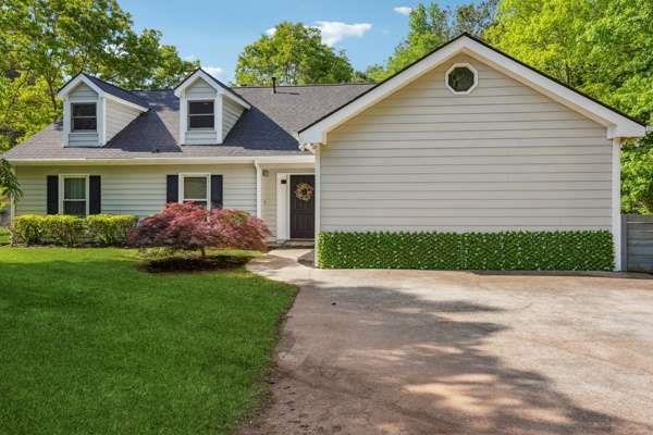 161 Brookfield Dr., Stockbridge, GA 30281
