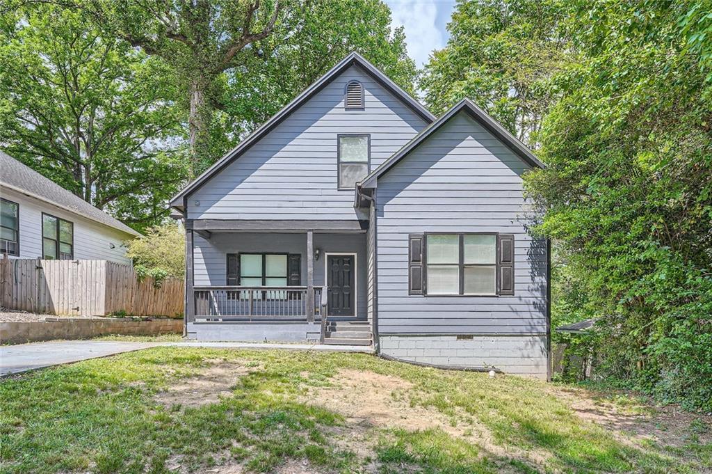 558 Elbridge Dr., Atlanta, GA 30318