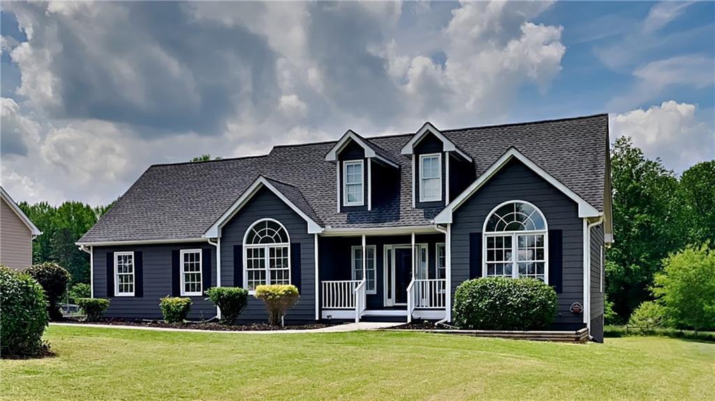 776 Coleen Dr., Winder, GA 30680