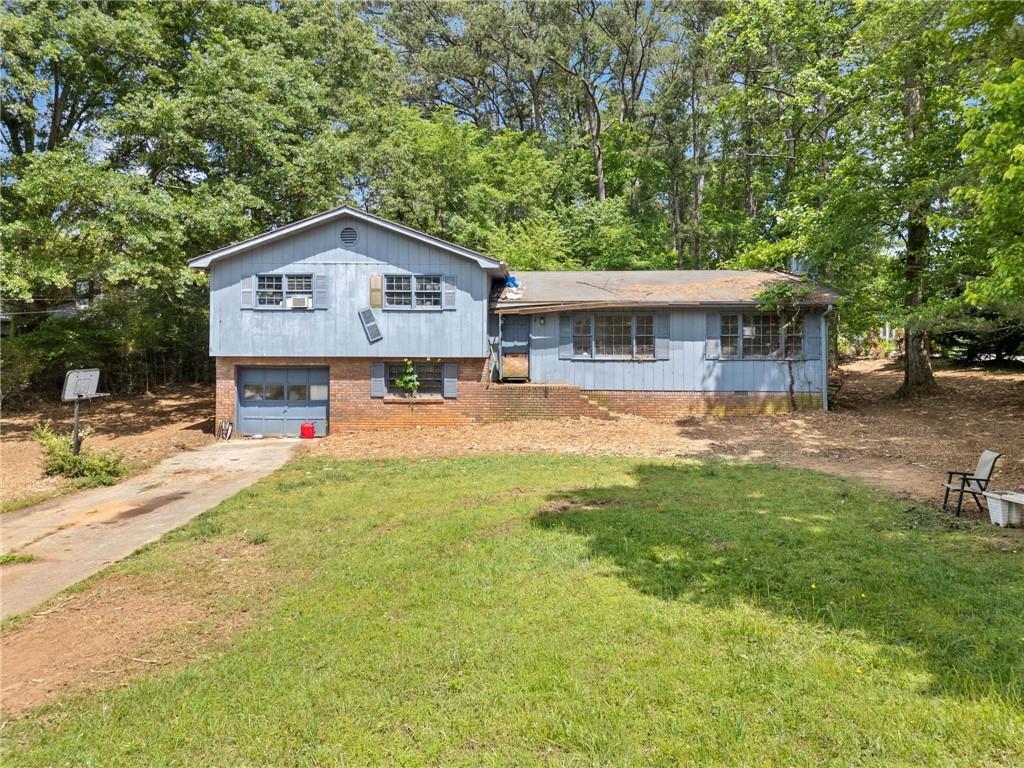 302 Cardinal Dr., Woodstock, GA 30188