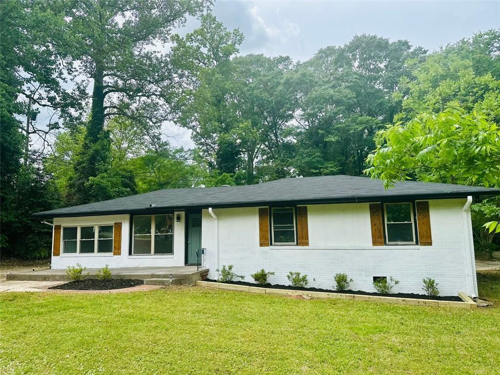 2011 W Starmount Way, Decatur, GA 30032