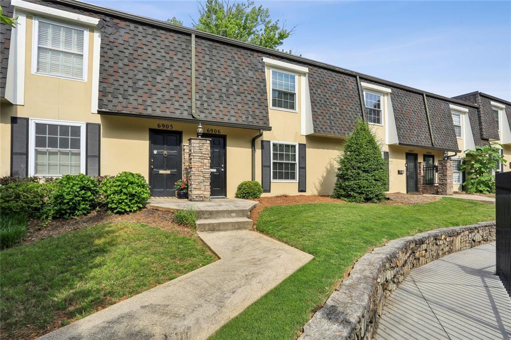6906 Park Ave., Atlanta, GA 30342