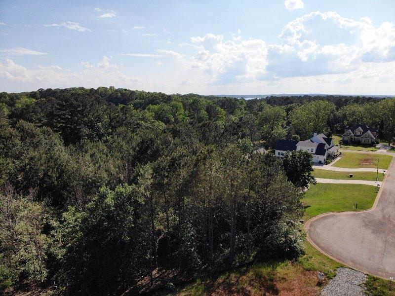 104 Landings Way, Lagrange, GA 30240