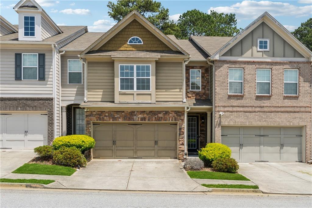 3040 Clear View Ln., Snellville, GA 30078