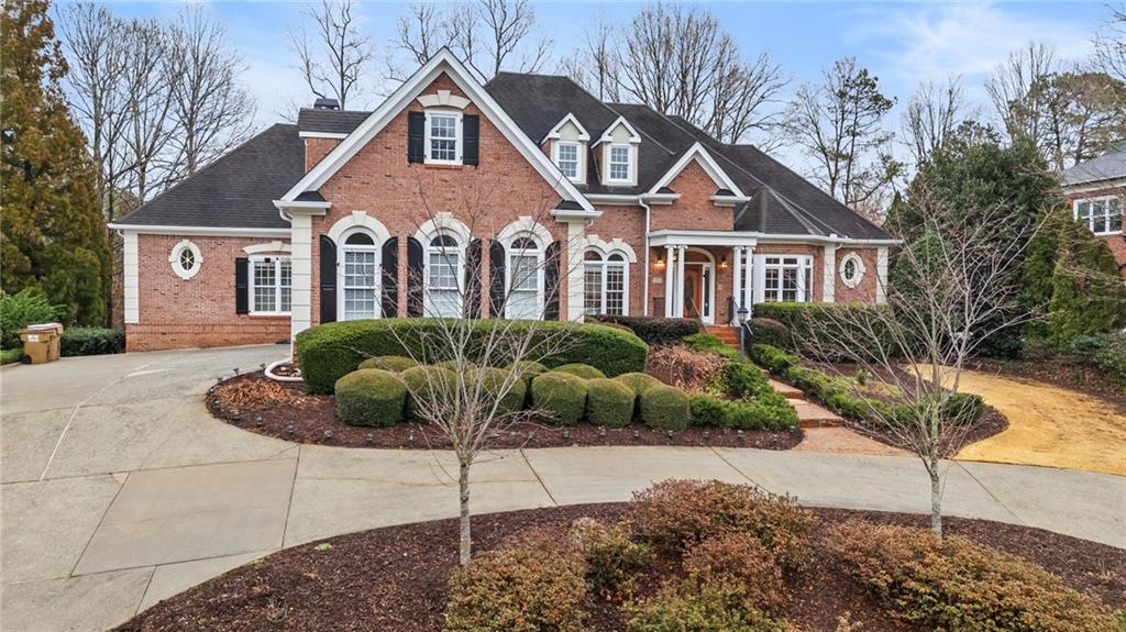 5560 Stoneleigh Dr., Suwanee, GA 30024