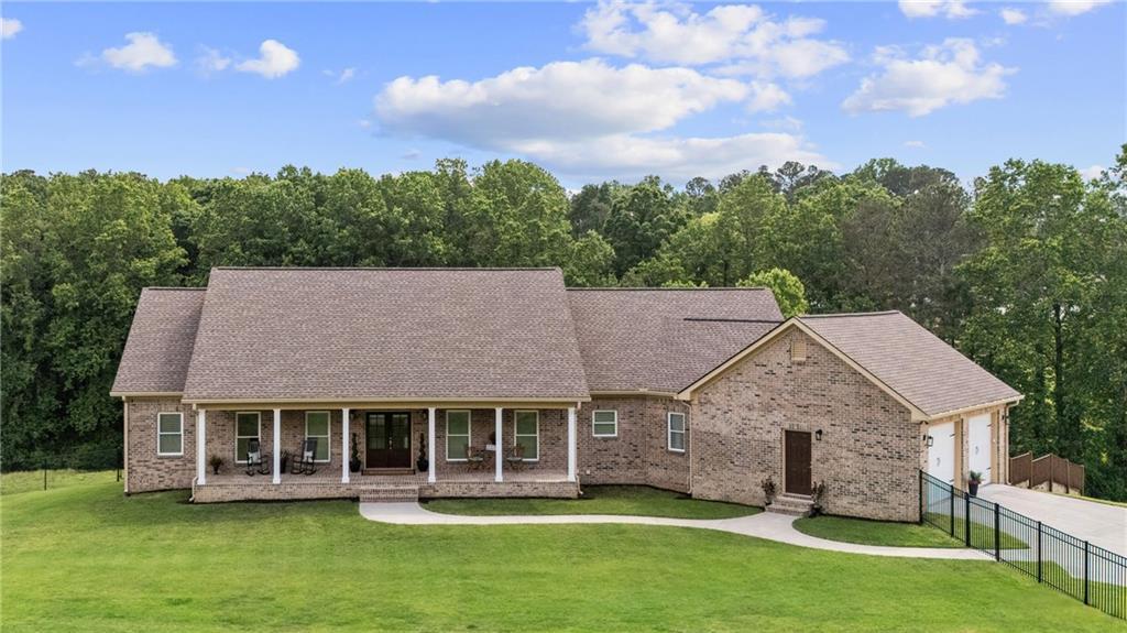 240 Land Rd., Waleska, GA 30183