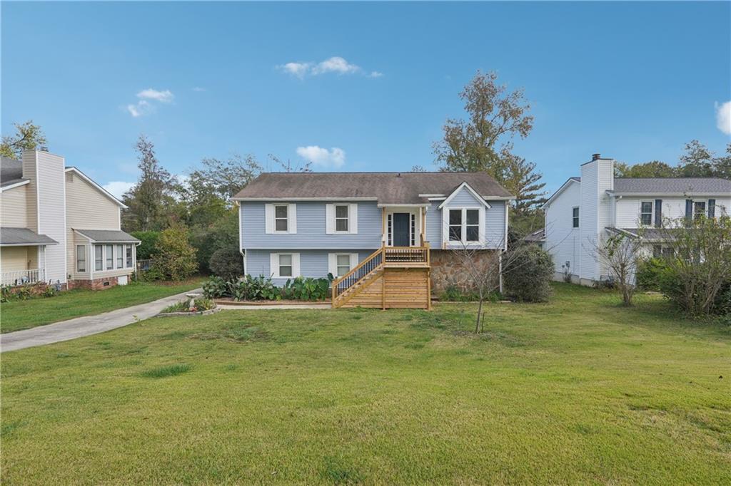 3 Camphor Dr., Newnan, GA 30265