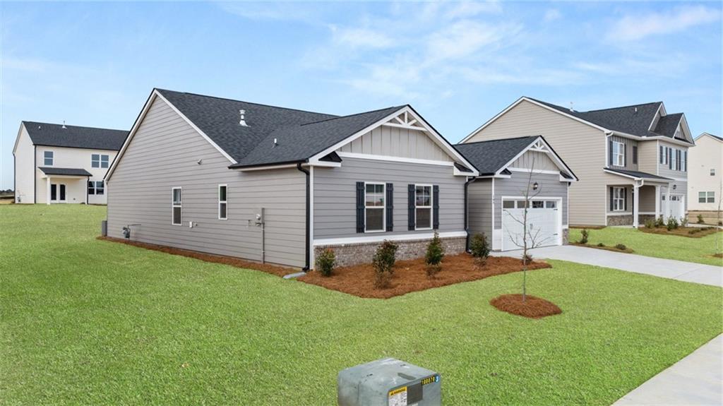 34 Defilippe Dr., Statham, GA 30666