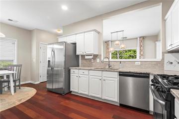 5010 Foxberry Ln., Roswell, GA 30075