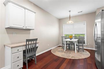 5010 Foxberry Ln., Roswell, GA 30075