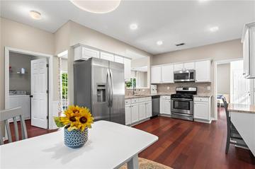 5010 Foxberry Ln., Roswell, GA 30075