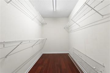 5010 Foxberry Ln., Roswell, GA 30075