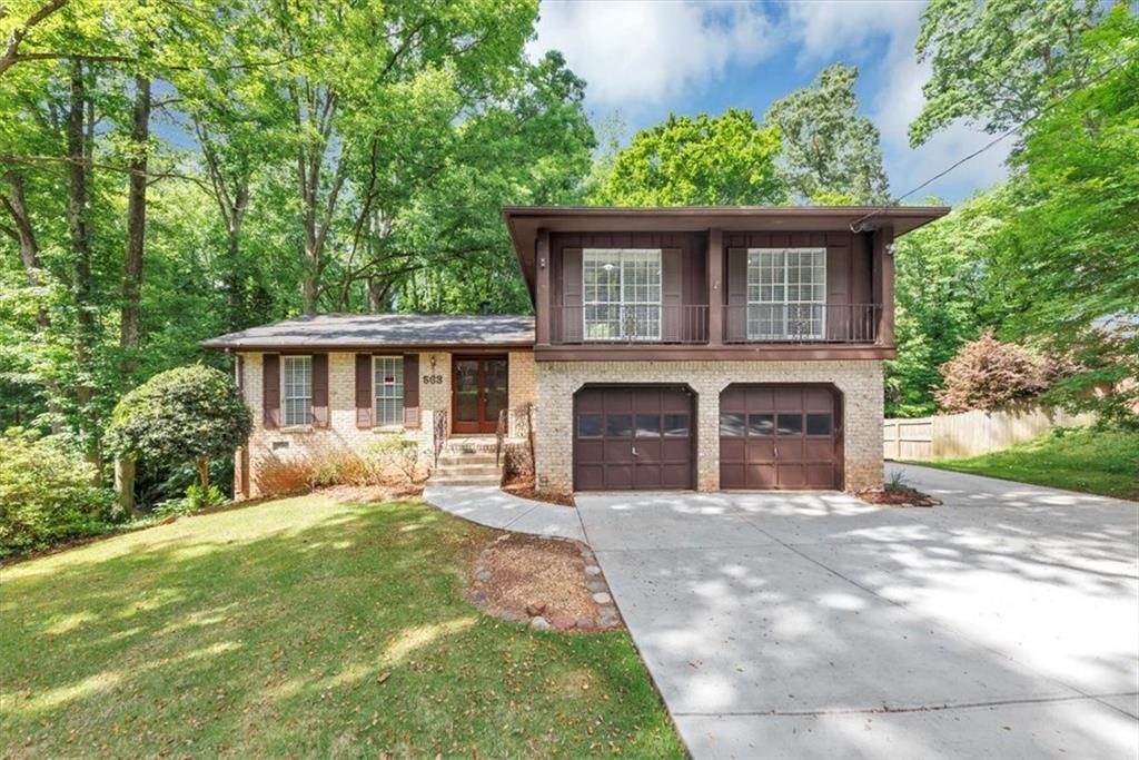 563 Navarre Dr., Stone Mountain, GA 30087