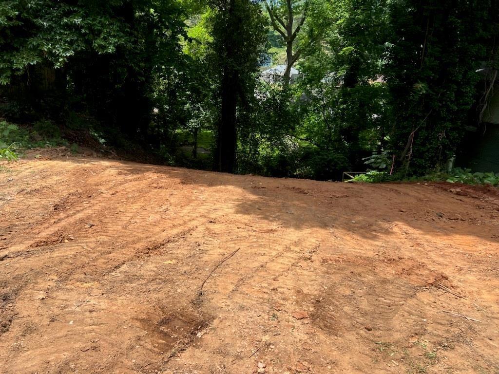 Elizabeth Ave., Atlanta, GA 30310