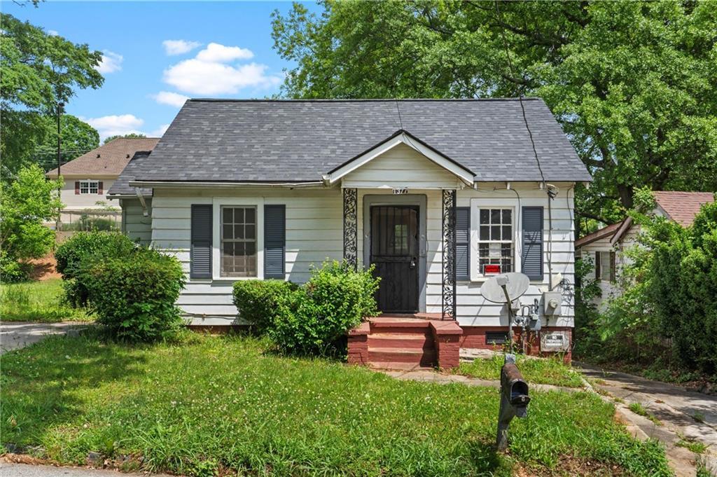 1377 Pine Ave., Atlanta, GA 30344