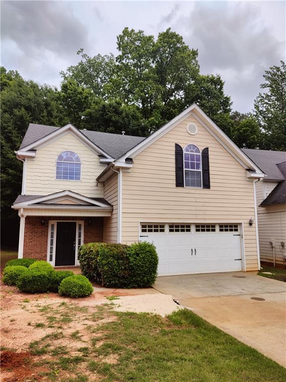 45 Churchill Park Dr., Newnan, GA 30263