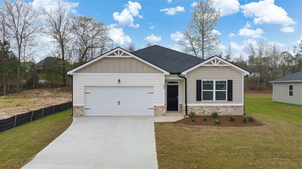 1406 Adirondac Way, Bonaire, GA 31005