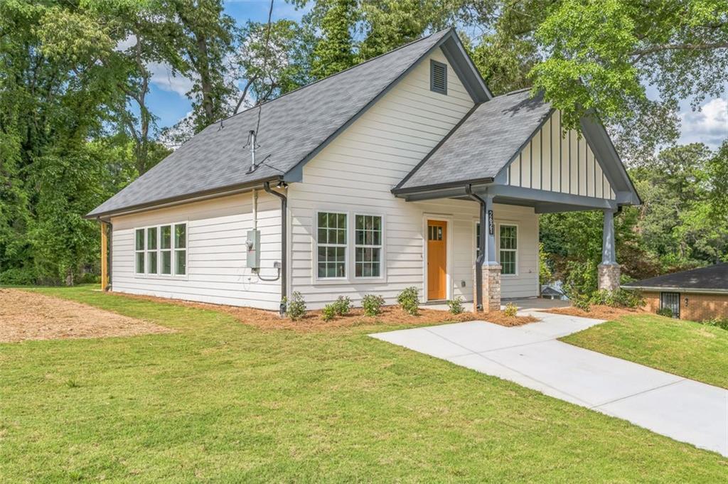 2621 Oldknow Dr., Atlanta, GA 30318