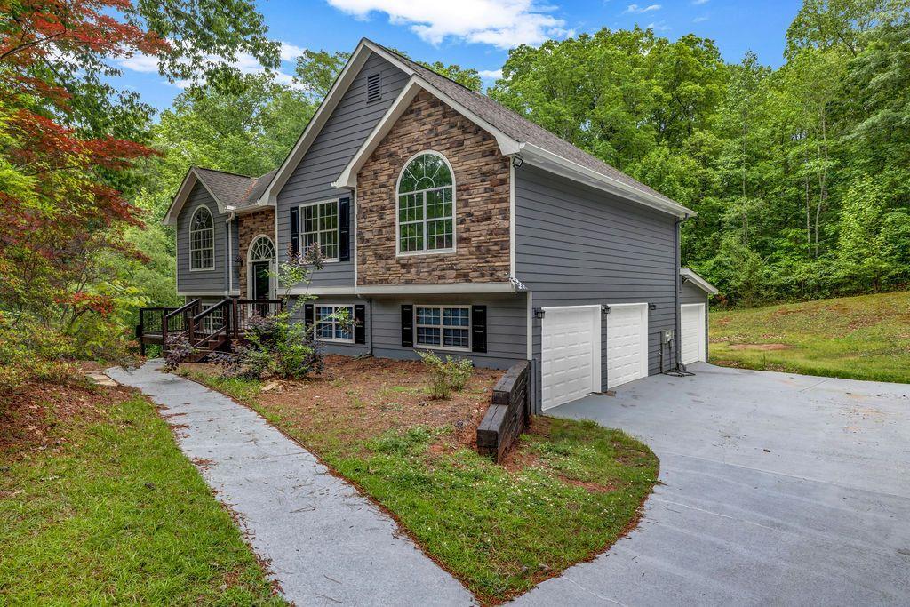 3232 Watson Mill Dr., Loganville, GA 30052