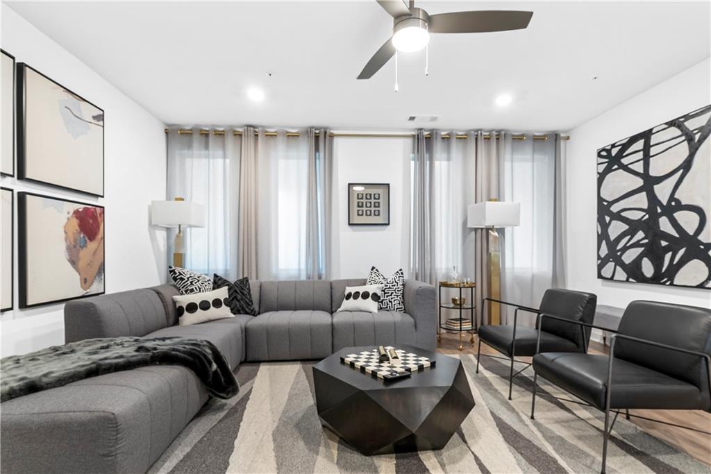 371 Grant Cir. #1823, Atlanta, GA 30315
