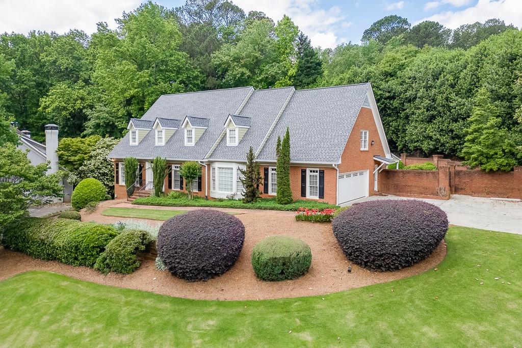 7660 Dunvegan Close, Sandy Springs, GA 30350