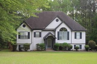 5022 Cliff Top Dr., Loganville, GA 30052
