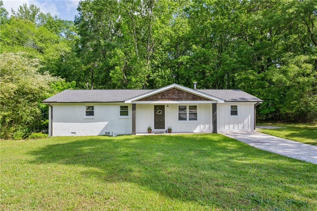 3344 Ridgecrest Dr., Powder Springs, GA 30127