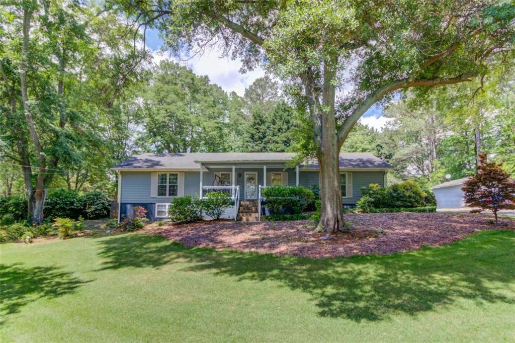 1588 Peachtree Cir., Lawrenceville, GA 30043