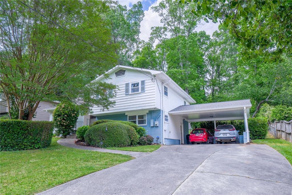 2592 Dresden Dr., Atlanta, GA 30341