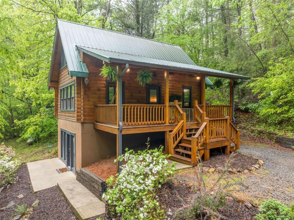 121 Farmstead Rd., Ellijay, GA 30540