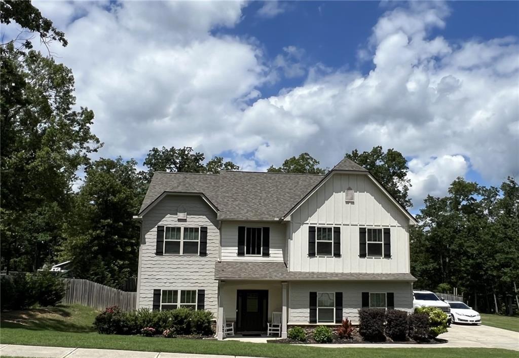 13 Four Feathers Ln., Rydal, GA 30171