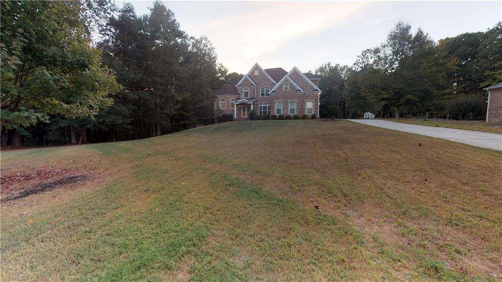 4255 Ben Hill Rd., Atlanta, GA 30349