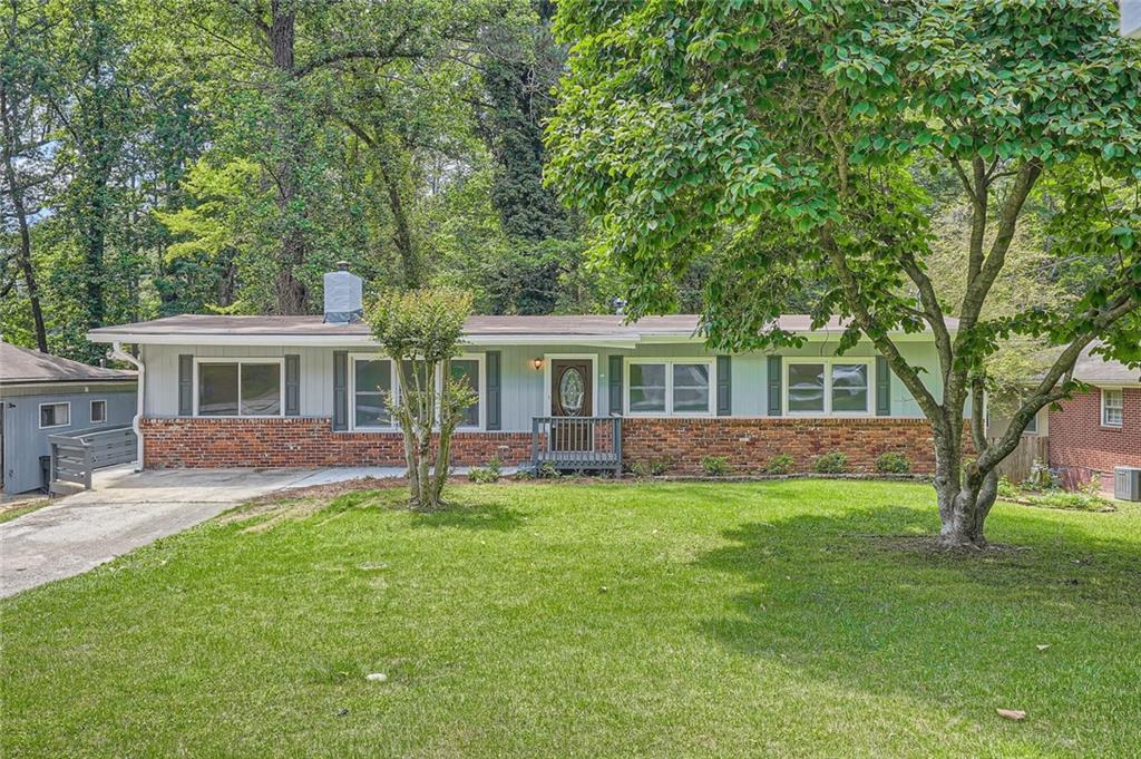 2648 Woodacres Rd., Atlanta, GA 30345