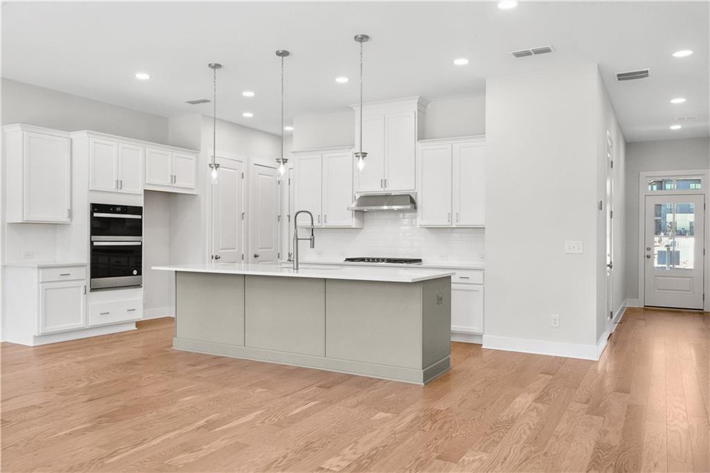 2556 Silver Star Dr., Marietta, GA 30066