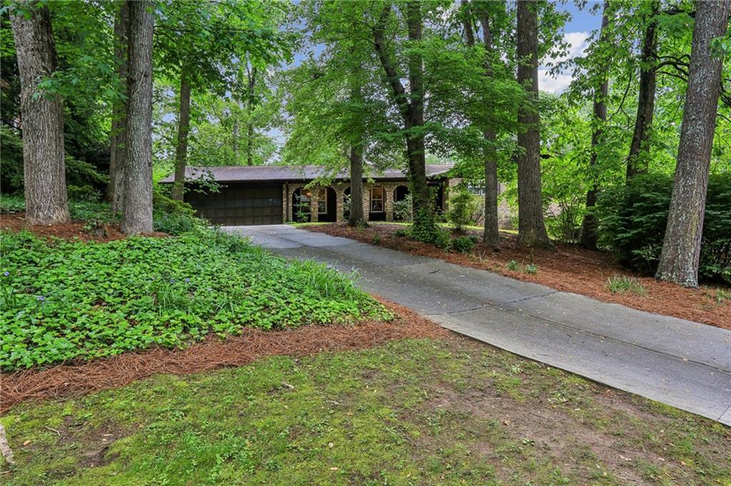 2700 Regency Dr., Tucker, GA 30084