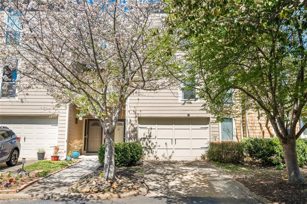 1127 Riverbend Club Dr., Atlanta, GA 30339