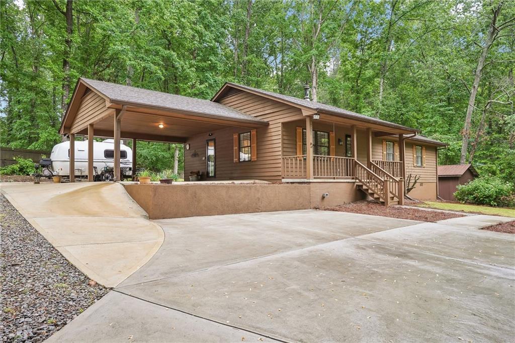 5259 Sugar Ridge Dr., Sugar Hill, GA 30518