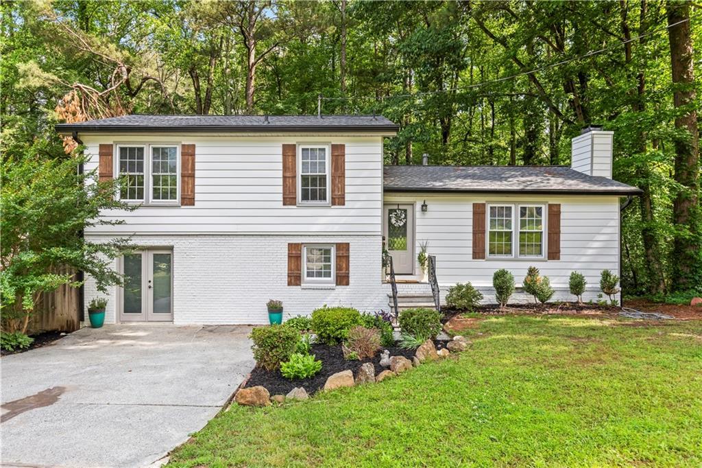 4723 N Springs Rd., Kennesaw, GA 30144