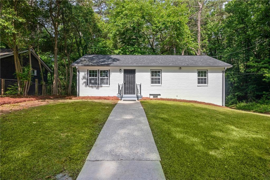 2889 Macon Dr., Atlanta, GA 30354