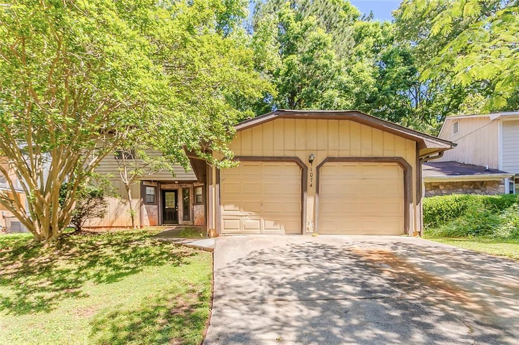 1074 Cherokee Heights, Stone Mountain, GA 30083