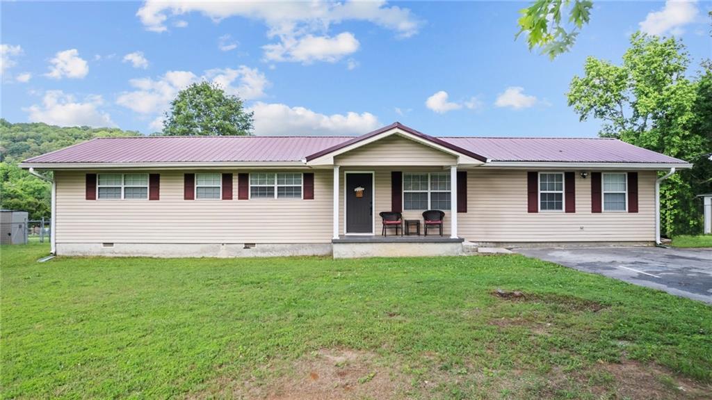 254 Merilyn Dr., Ringgold, GA 30736