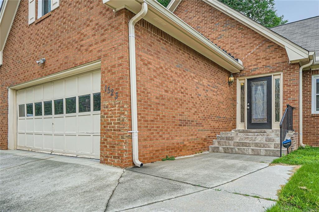 1523 Pangborn Station Dr., Decatur, GA 30033