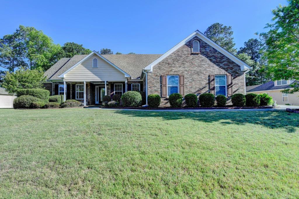 1550 Misty Valley Dr., Lawrenceville, GA 30045