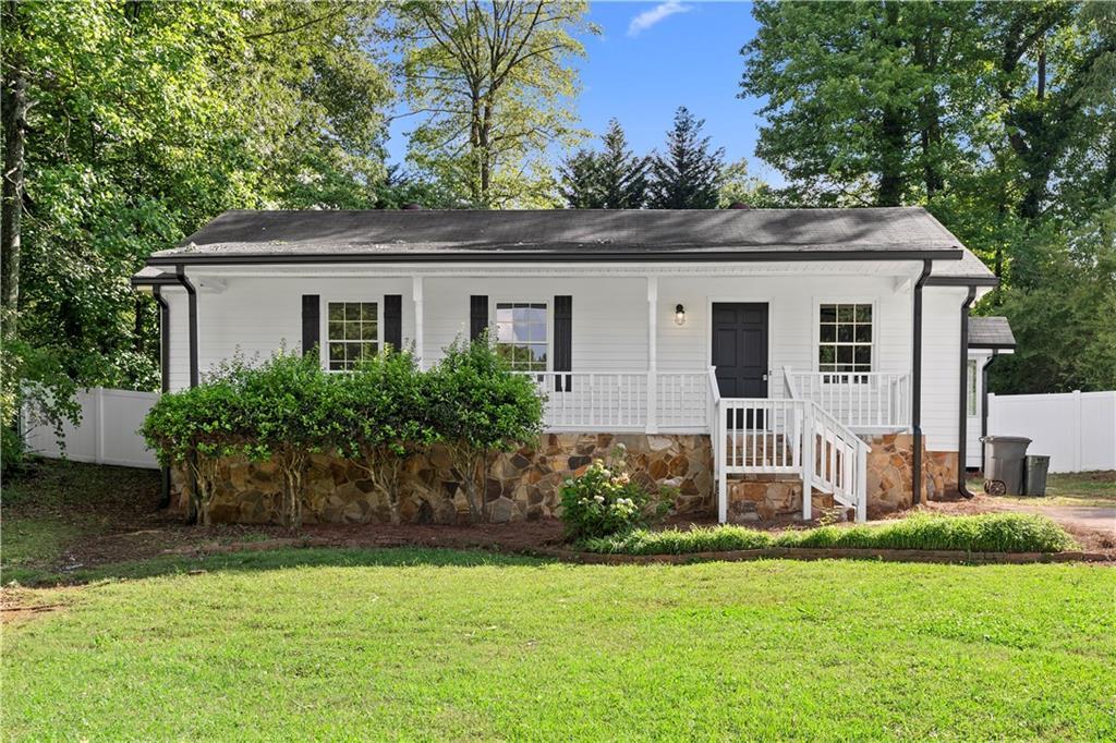 2849 Knotty Pine Ct., Buford, GA 30519
