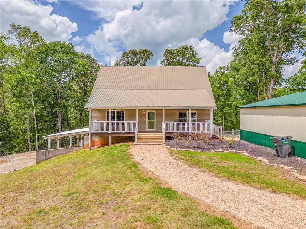 225 Deer Hollow Tr., Talking Rock, GA 30175