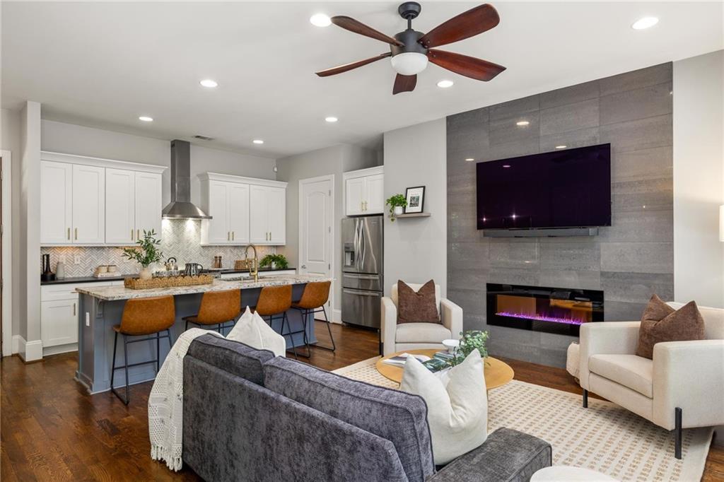 1202 Hardee St., Atlanta, GA 30307