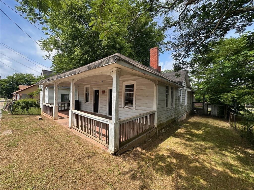 43 Hazel St., Porterdale, GA 30014