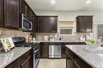 47 Gloster Mill Way, Lawrenceville, GA 30044