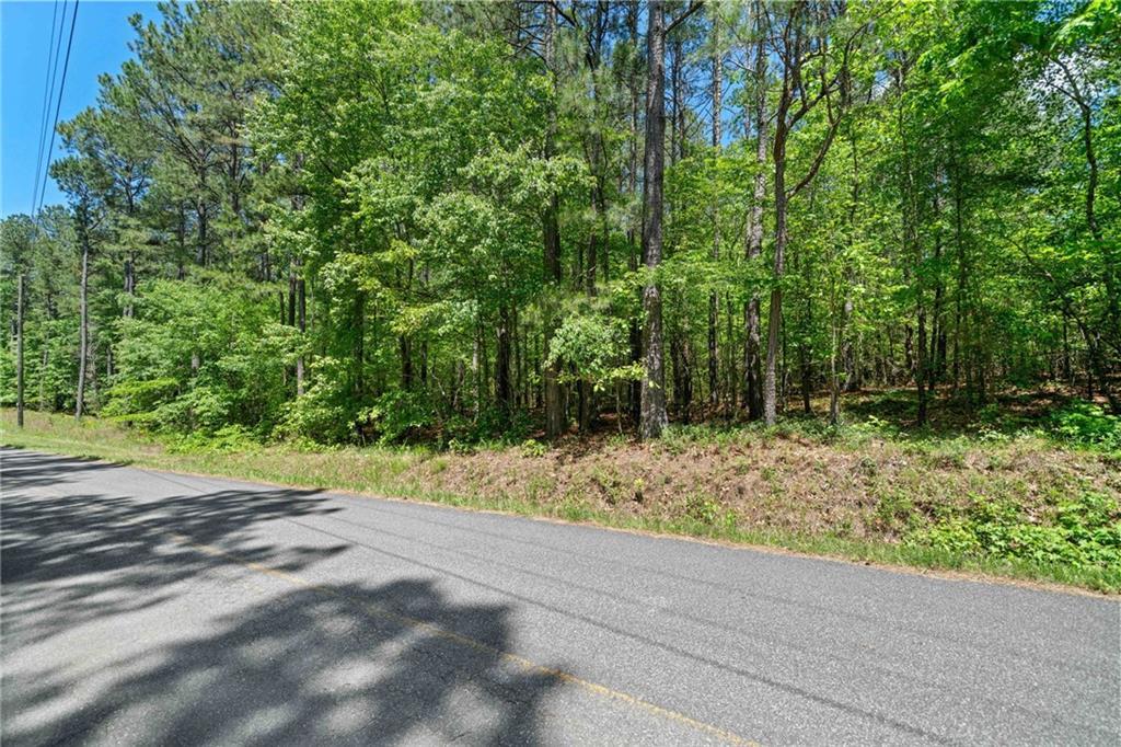 Timberwood Rd., White, GA 30184